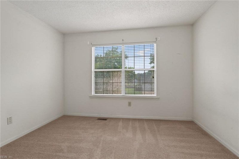 Photo 30 of 50 residential for sale in Suffolk virginia Photo 30 of 50 residential for sale in Suffolk virginia
