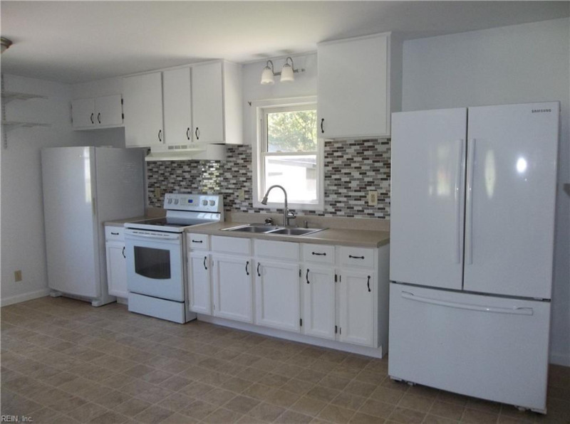 Photo 10 of 49 residential for sale in Southampton County virginia Photo 10 of 49 residential for sale in Southampton County virginia
