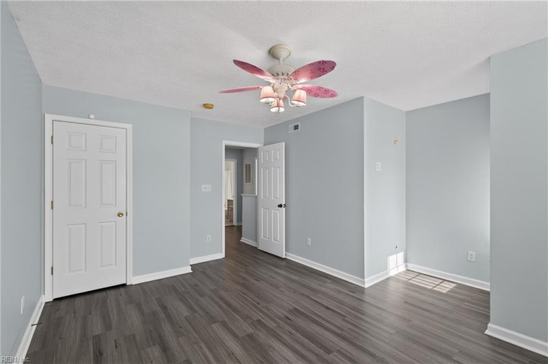 Photo 24 of 48 residential for sale in York County virginia