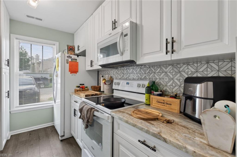 Photo 9 of 17 residential for sale in Virginia Beach virginia Photo 9 of 17 residential for sale in Virginia Beach virginia