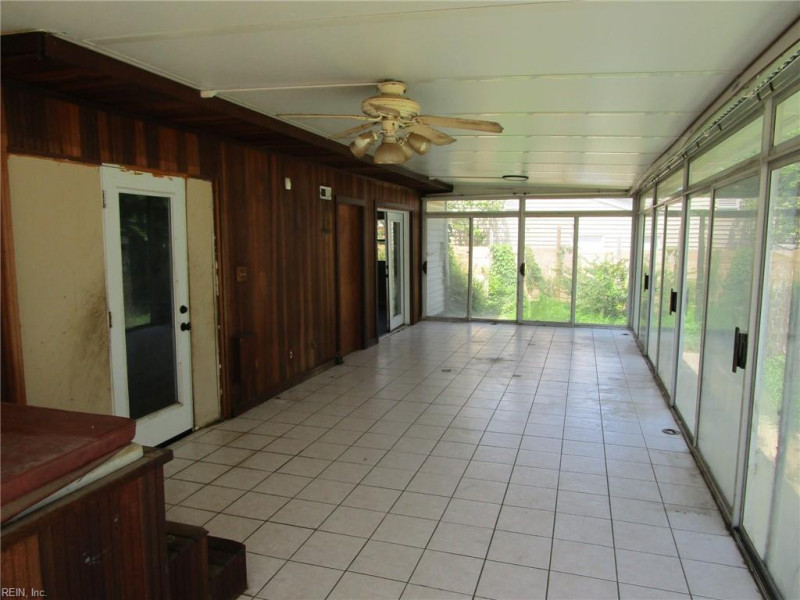 Photo 13 of 21 residential for sale in Hampton virginia