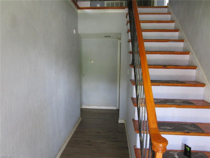 Photo 15 of 21 residential for sale in Hampton virginia