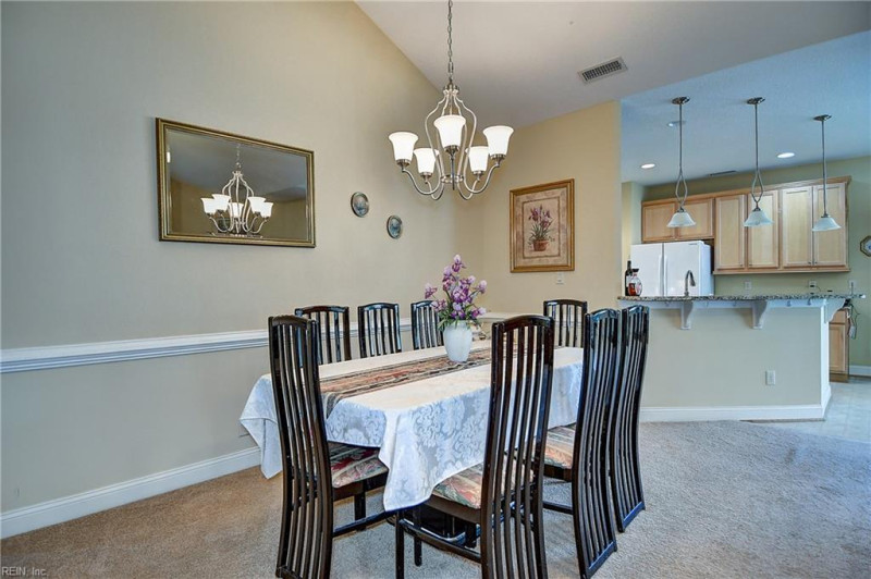 Photo 18 of 43 residential for sale in Chesapeake virginia