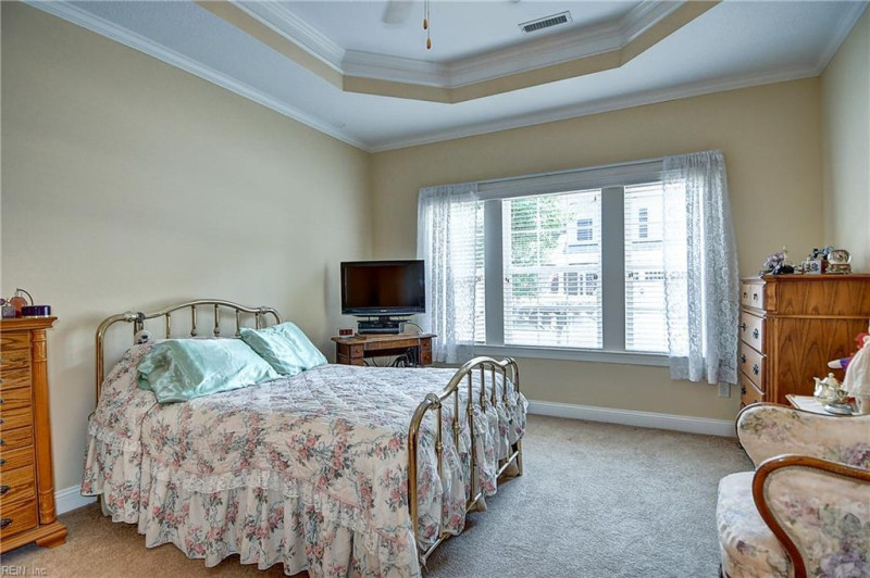 Photo 23 of 43 residential for sale in Chesapeake virginia