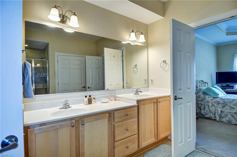 Photo 29 of 43 residential for sale in Chesapeake virginia
