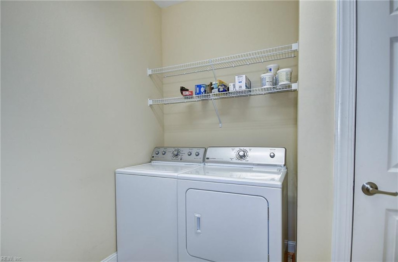 Photo 31 of 43 residential for sale in Chesapeake virginia