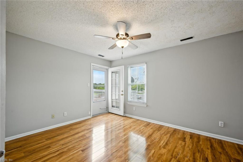 Photo 19 of 30 residential for sale in Virginia Beach virginia
