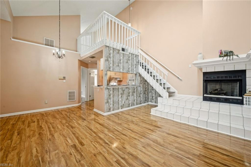 Photo 6 of 30 residential for sale in Virginia Beach virginia