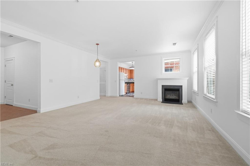 Photo 10 of 37 residential for sale in Norfolk virginia