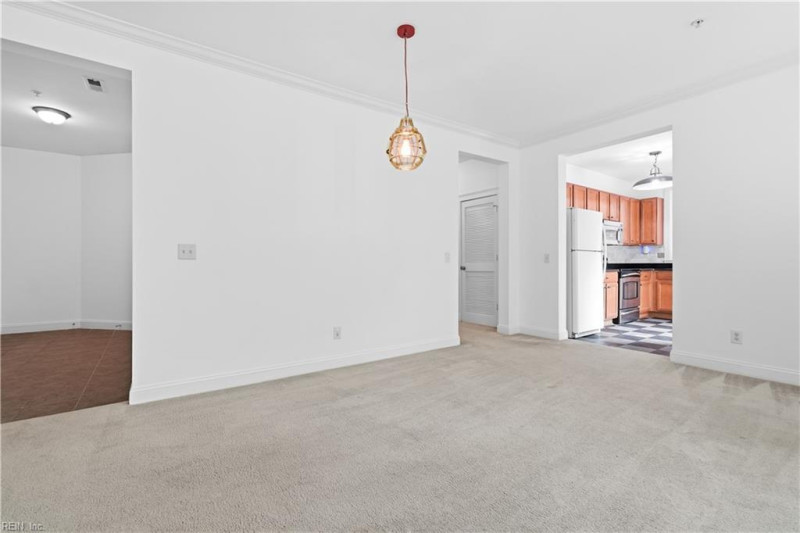 Photo 12 of 37 residential for sale in Norfolk virginia