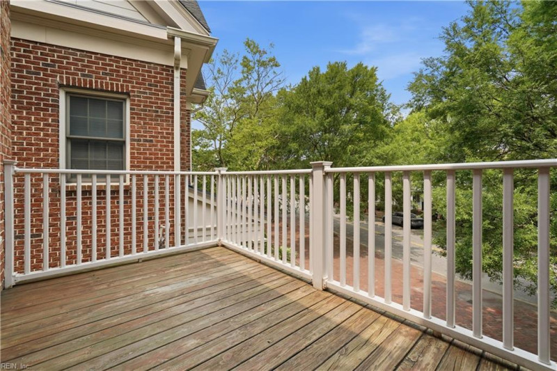 Photo 18 of 37 residential for sale in Norfolk virginia