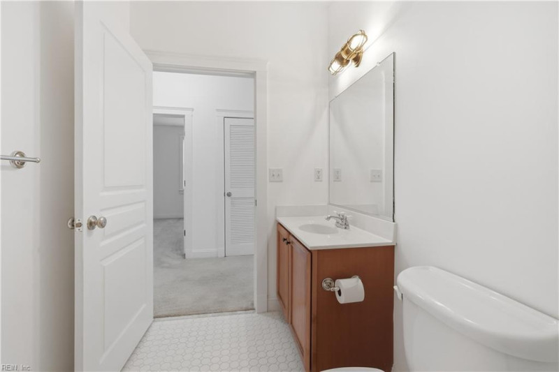 Photo 27 of 37 residential for sale in Norfolk virginia