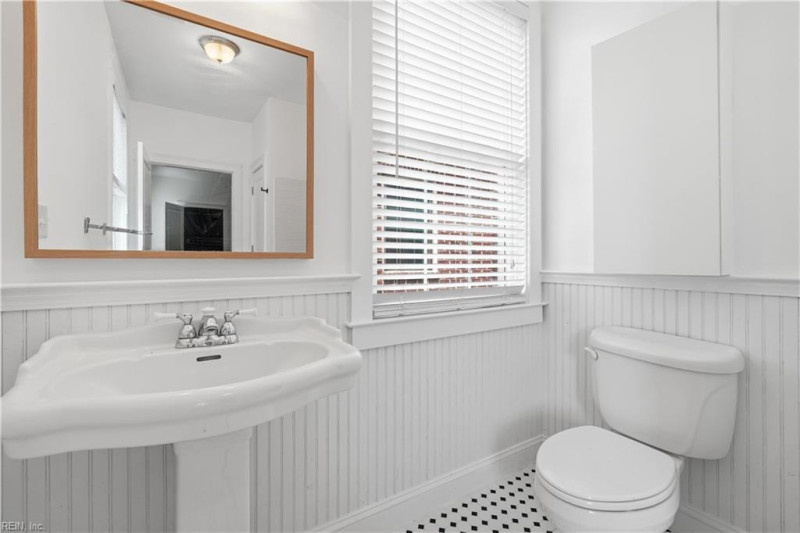 Photo 33 of 37 residential for sale in Norfolk virginia