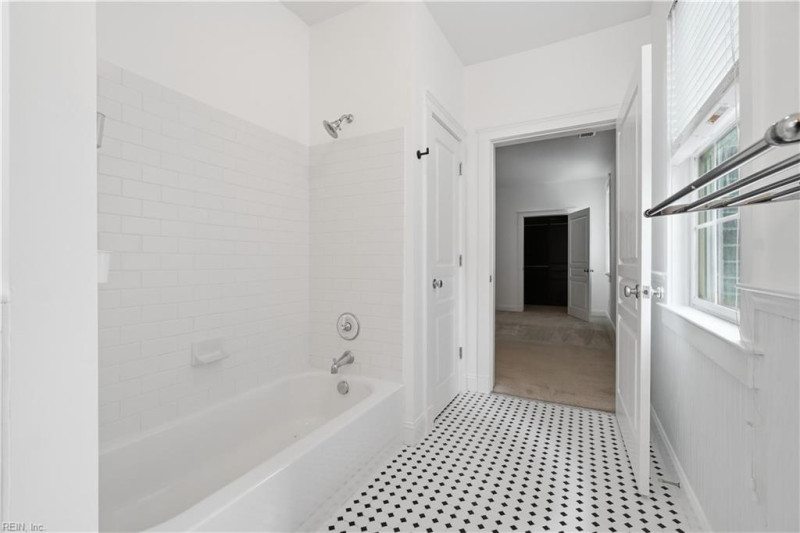 Photo 34 of 37 residential for sale in Norfolk virginia