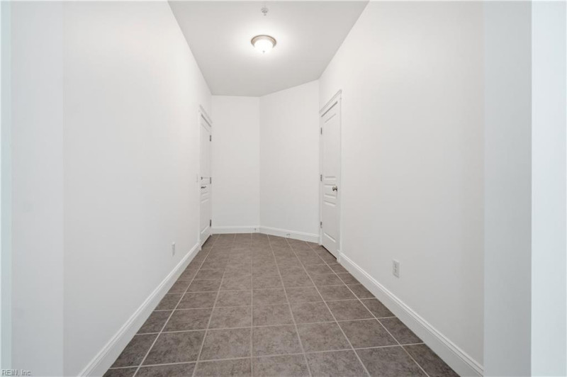 Photo 4 of 37 residential for sale in Norfolk virginia