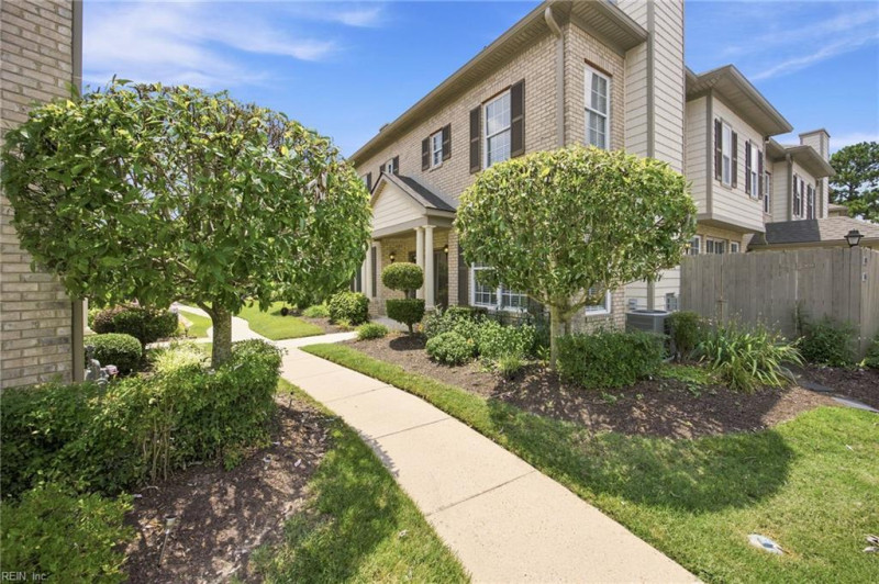 Photo 4 of 42 residential for sale in Virginia Beach virginia Photo 4 of 42 residential for sale in Virginia Beach virginia
