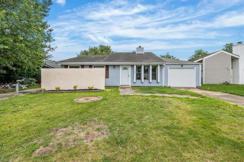 Photo 2 of 39 residential for sale in Virginia Beach virginia