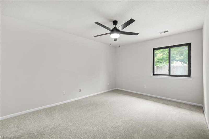 Photo 21 of 39 residential for sale in Virginia Beach virginia