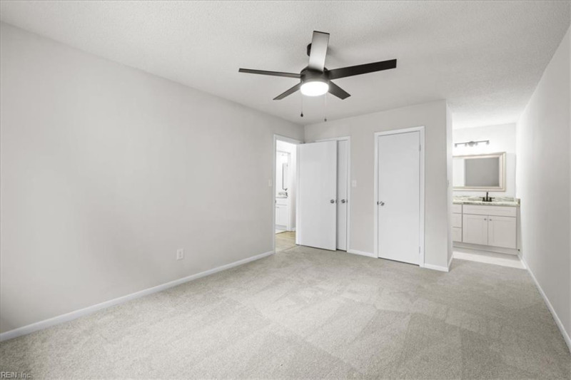 Photo 23 of 39 residential for sale in Virginia Beach virginia