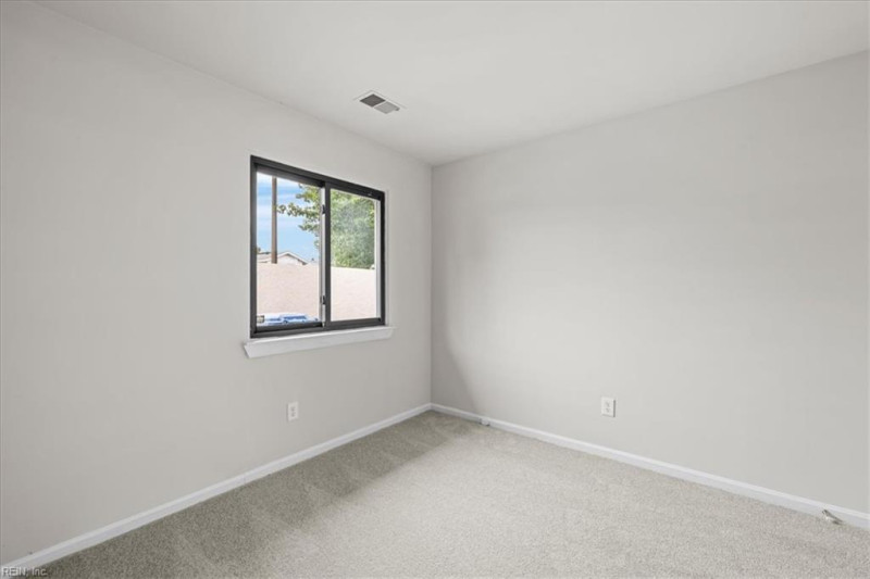 Photo 29 of 39 residential for sale in Virginia Beach virginia