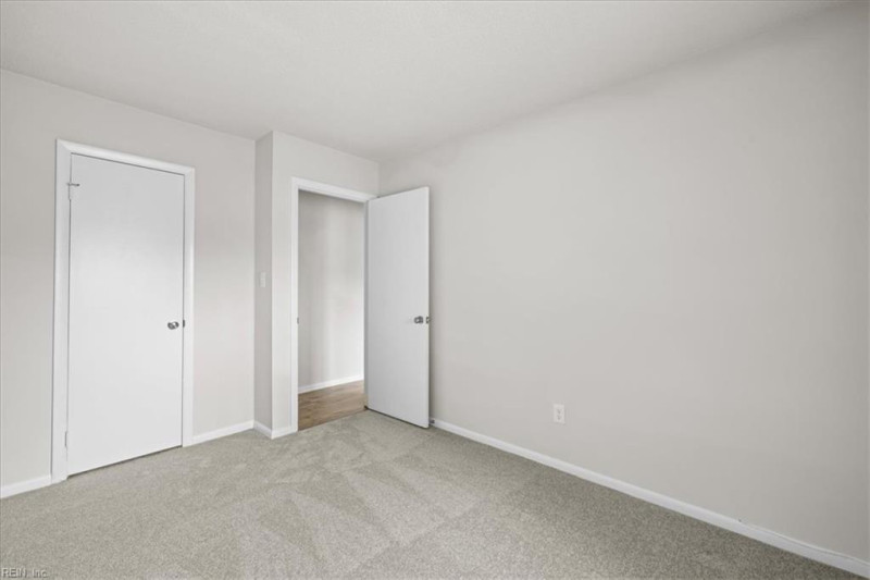 Photo 33 of 39 residential for sale in Virginia Beach virginia