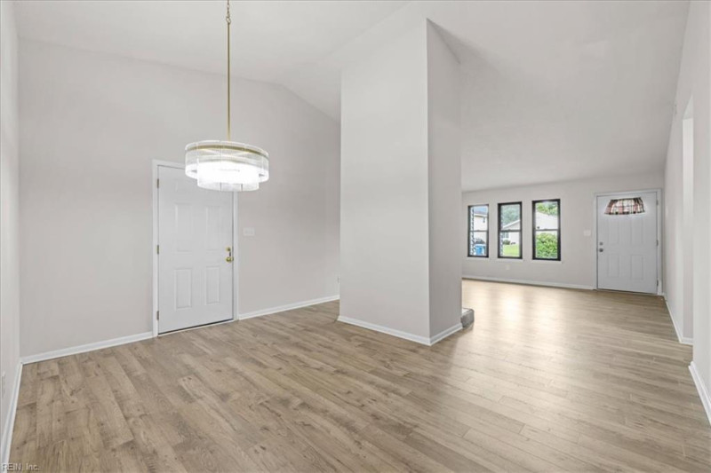 Photo 8 of 39 residential for sale in Virginia Beach virginia