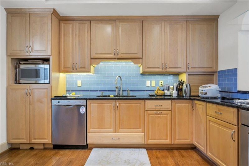 Photo 9 of 40 residential for sale in Newport News virginia Photo 9 of 40 residential for sale in Newport News virginia