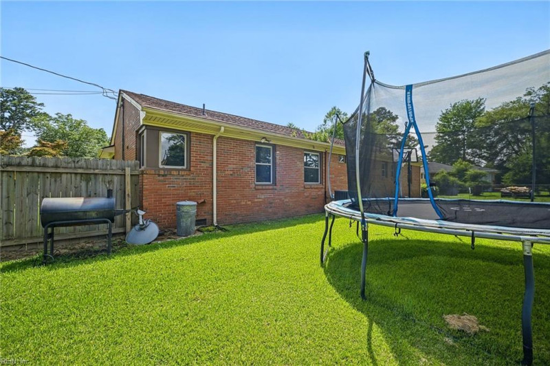 Photo 30 of 34 residential for sale in Chesapeake virginia