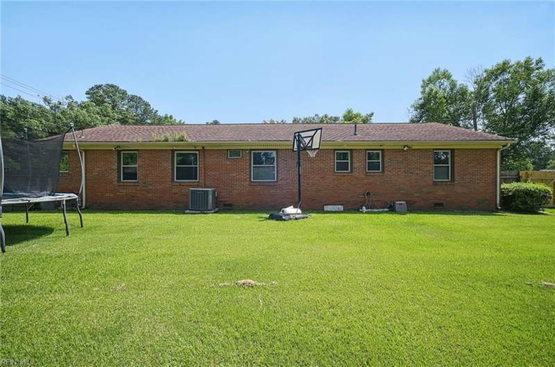 Photo 31 of 34 residential for sale in Chesapeake virginia