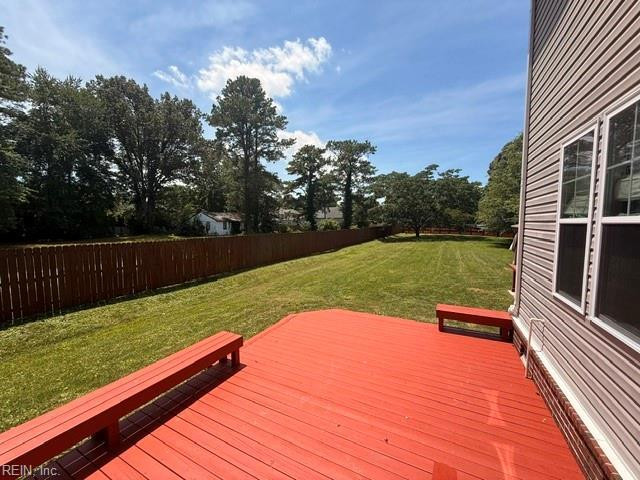 Photo 3 of 13 residential for sale in Chesapeake virginia