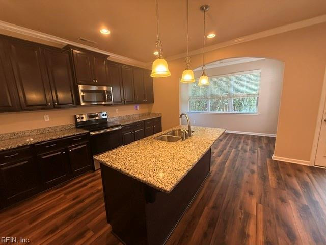 Photo 7 of 13 residential for sale in Chesapeake virginia