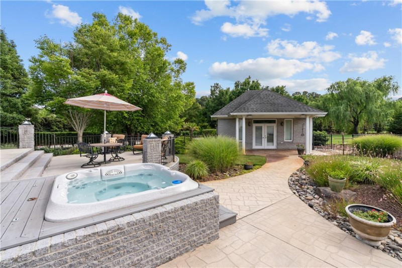 Photo 12 of 50 residential for sale in Virginia Beach virginia