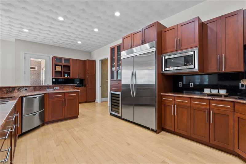 Photo 18 of 50 residential for sale in Virginia Beach virginia