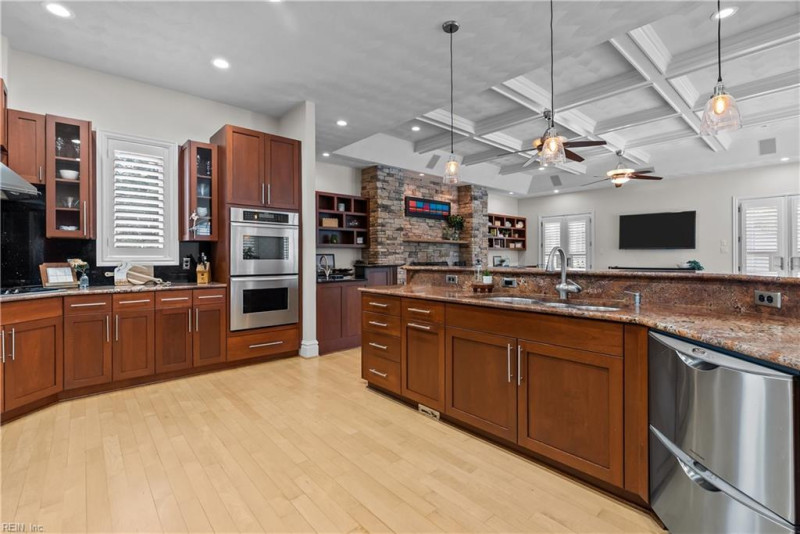 Photo 19 of 50 residential for sale in Virginia Beach virginia