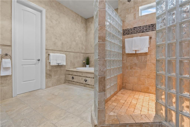 Photo 34 of 50 residential for sale in Virginia Beach virginia