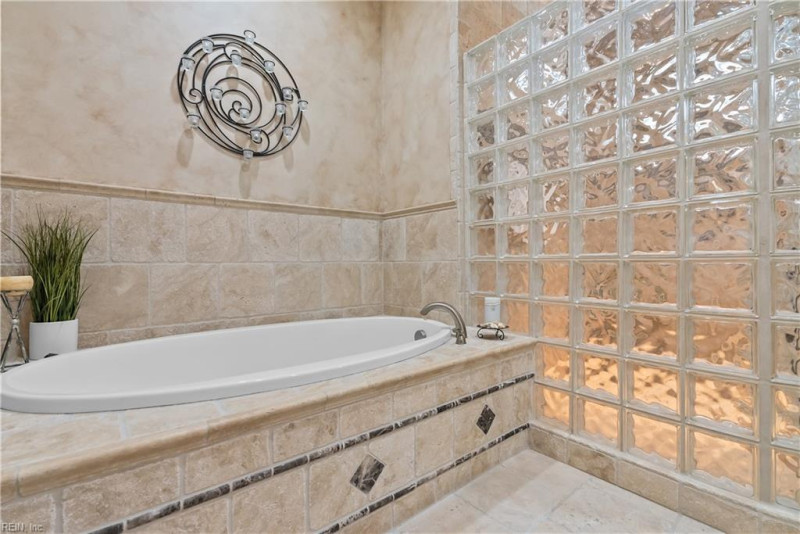 Photo 35 of 50 residential for sale in Virginia Beach virginia