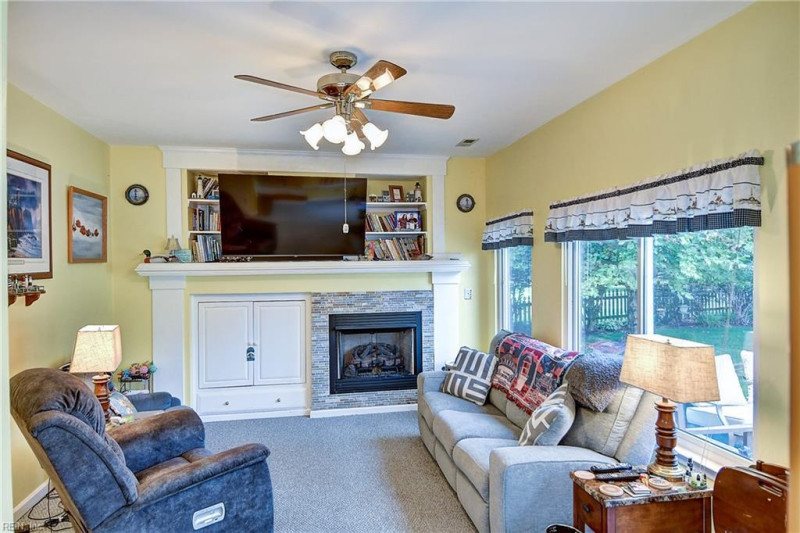 Photo 12 of 45 residential for sale in Chesapeake virginia Photo 12 of 45 residential for sale in Chesapeake virginia
