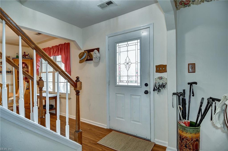 Photo 5 of 45 residential for sale in Chesapeake virginia Photo 5 of 45 residential for sale in Chesapeake virginia