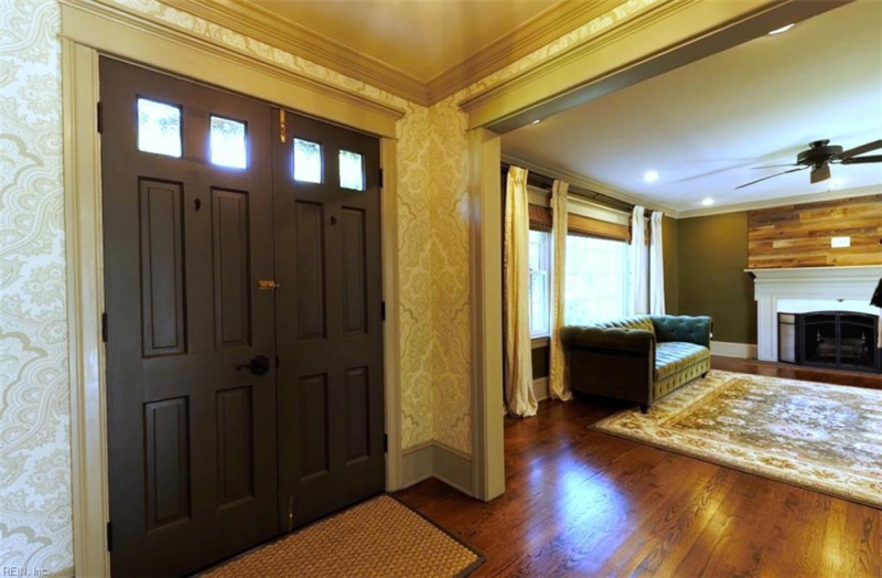 Photo 6 of 46 residential for sale in Chesapeake virginia Photo 6 of 46 residential for sale in Chesapeake virginia