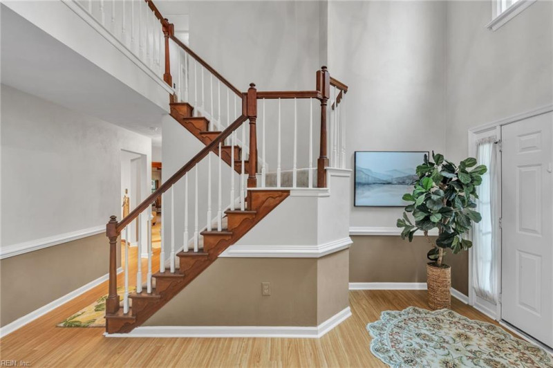 Photo 12 of 48 residential for sale in Chesapeake virginia
