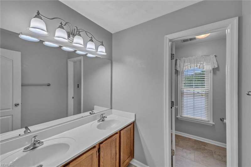 Photo 39 of 48 residential for sale in Chesapeake virginia