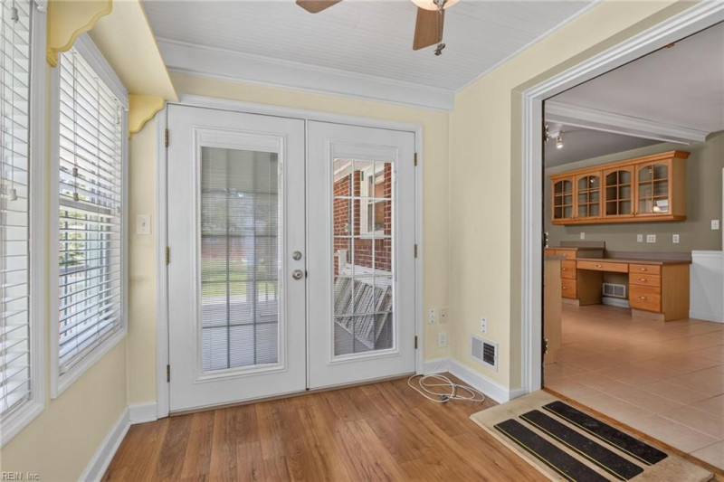 Photo 14 of 41 residential for sale in Portsmouth virginia