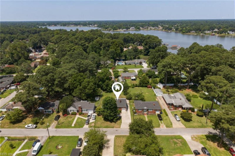 Photo 30 of 41 residential for sale in Portsmouth virginia