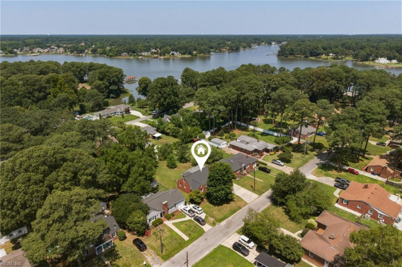 Photo 34 of 41 residential for sale in Portsmouth virginia