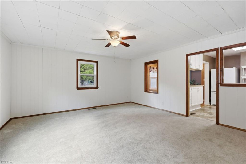 Photo 14 of 47 residential for sale in Norfolk virginia