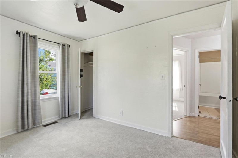 Photo 20 of 47 residential for sale in Norfolk virginia