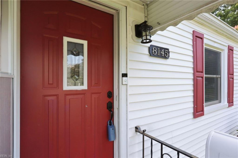 Photo 3 of 47 residential for sale in Norfolk virginia