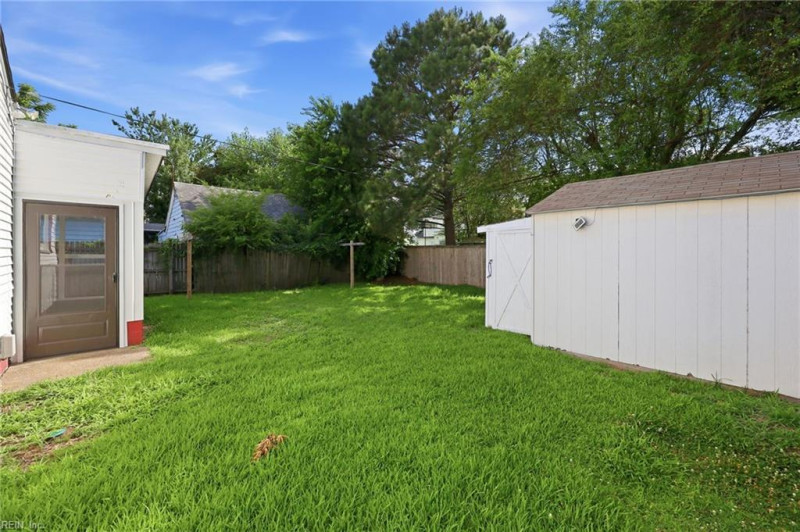 Photo 37 of 47 residential for sale in Norfolk virginia Photo 37 of 47 residential for sale in Norfolk virginia