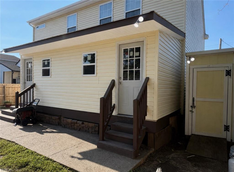 Photo 20 of 21 residential for sale in Portsmouth virginia
