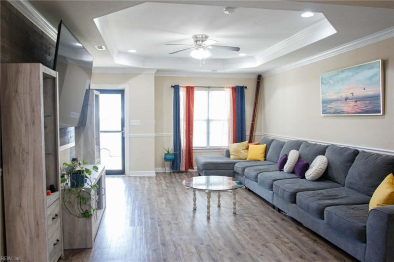 Photo 7 of 18 residential for sale in Portsmouth virginia